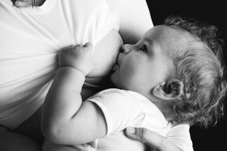 A Nutritional Guide for Breastfeeding Moms