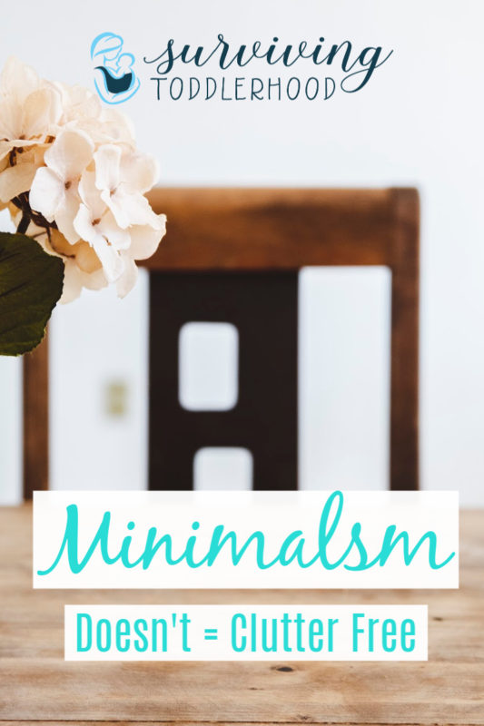 Minimalism Doesn't Make Our House Clutter Free #minimalism #minimalist #smallhouseliving #decluttering #motherhood #homeschoolmom #minimalistfamily